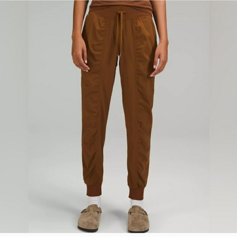 Lululemon Dance Studio Jogger Brown Size 4 Pants